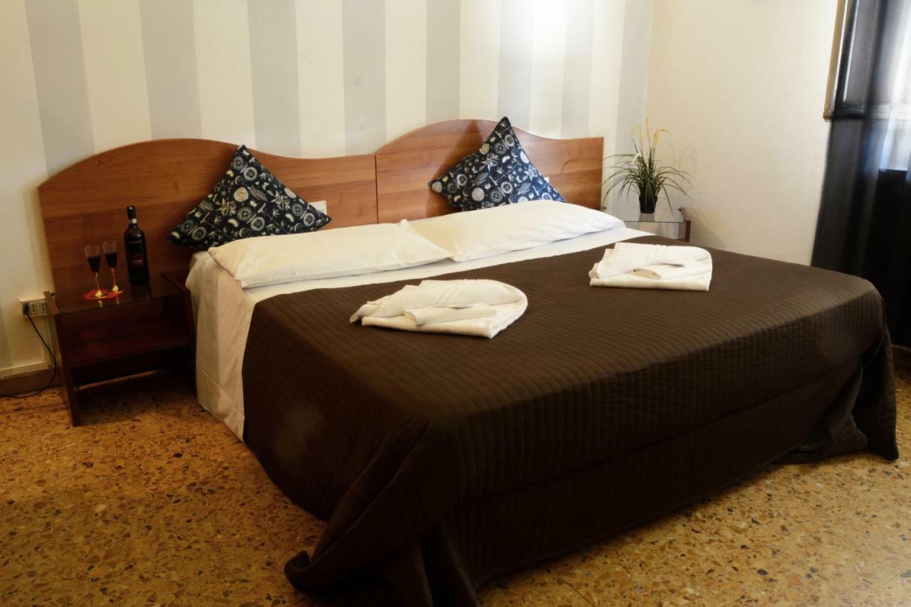 Dariusfirenze B&B Екстер'єр фото